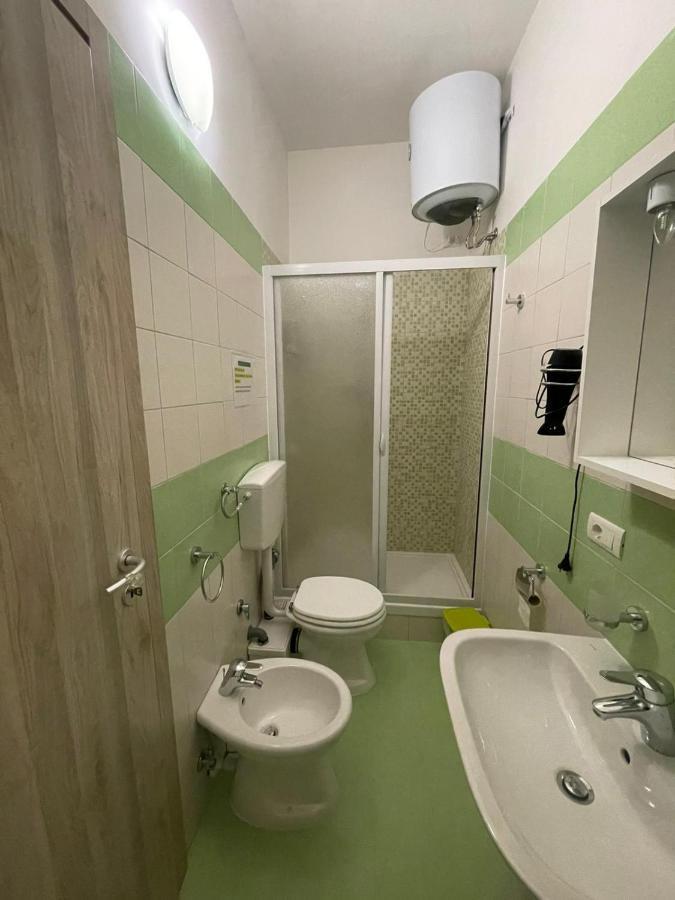 La Finestra Sul Mare B&B Crotone Luaran gambar